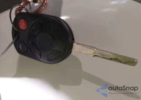 2012 Ford Focus Se z USA, uszkodzony, nr VIN 1FAHP3F24CL352533